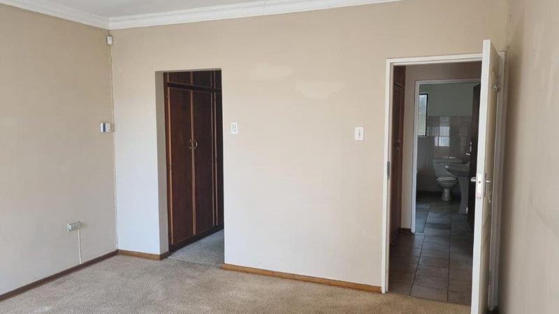 To Let 3 Bedroom Property for Rent in Ladybrand Free State